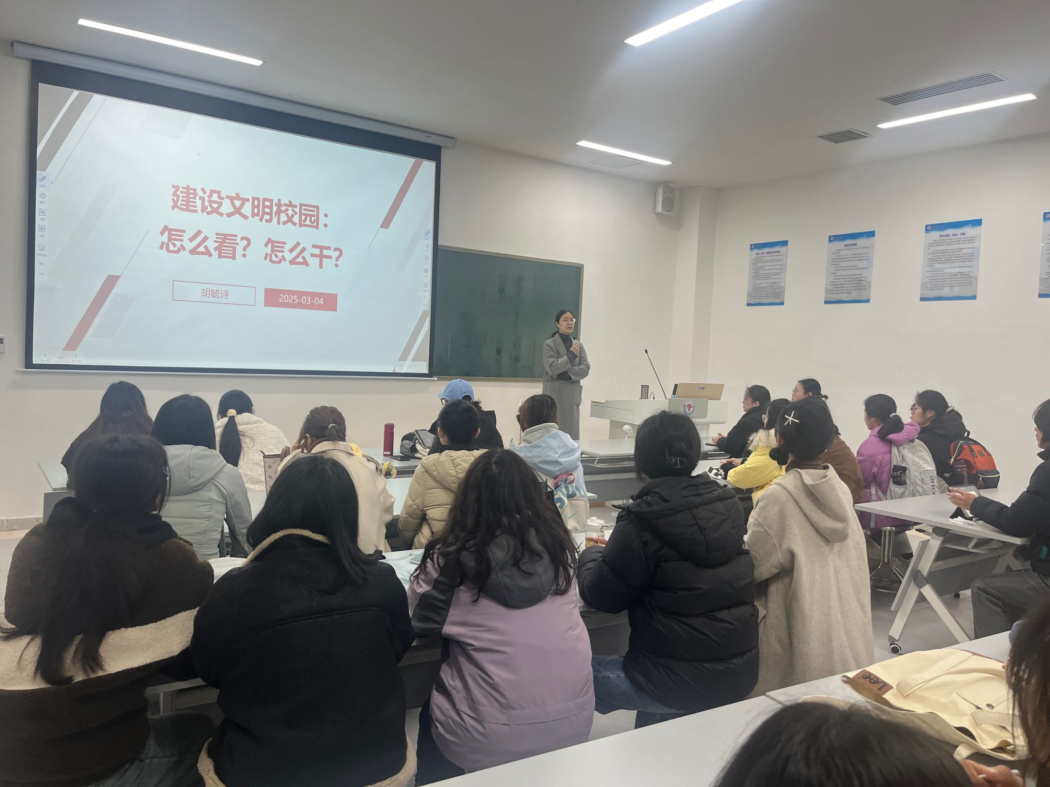 65a61bb878cf507741d95b9b0e690d6.jpg
